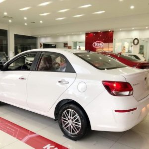 Kia Soluto Trang Img4 1309237f27804